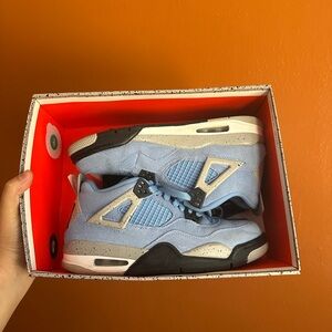 JORDAN 4’s